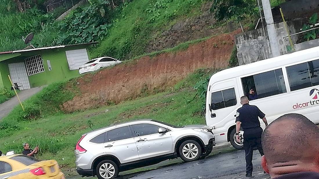 Balacera en plena vía en Colón