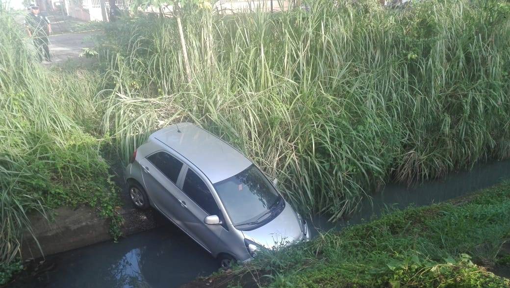 Le roban el carro cuando hacía piratería