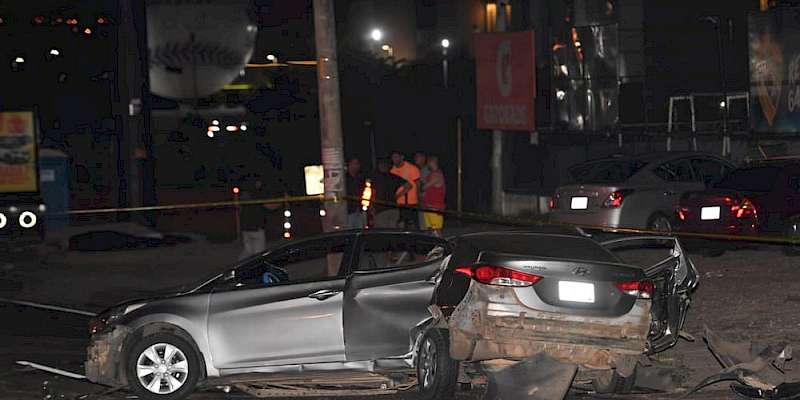 Depósito domiciliario a conductor que se estrelló en la Av. Domingo Díaz dejando tres muertos