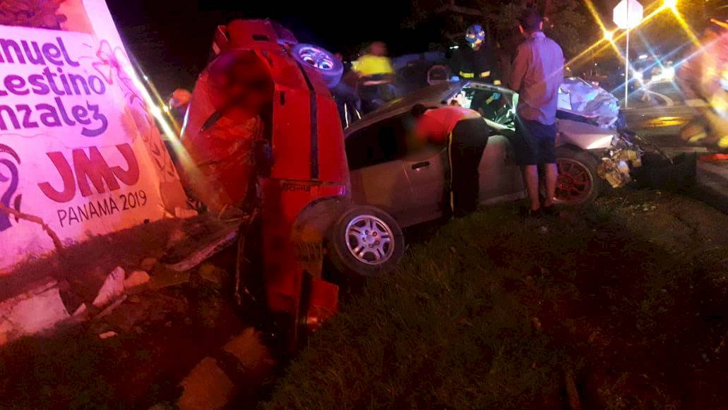 TRÁGICO: Familia muere en aparatoso accidente rumbo al hospital en Aguadulce