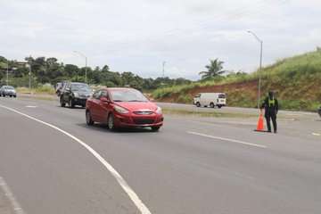 Al menos 32 mil vehículos se desplazaron al interior del país