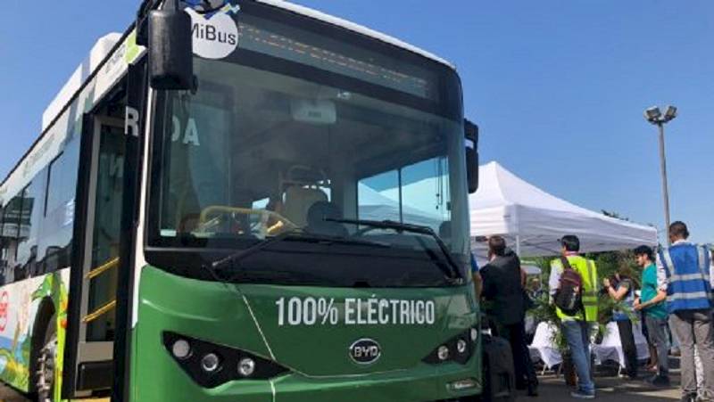 Bus eléctrico circulará en Brisas del Golf