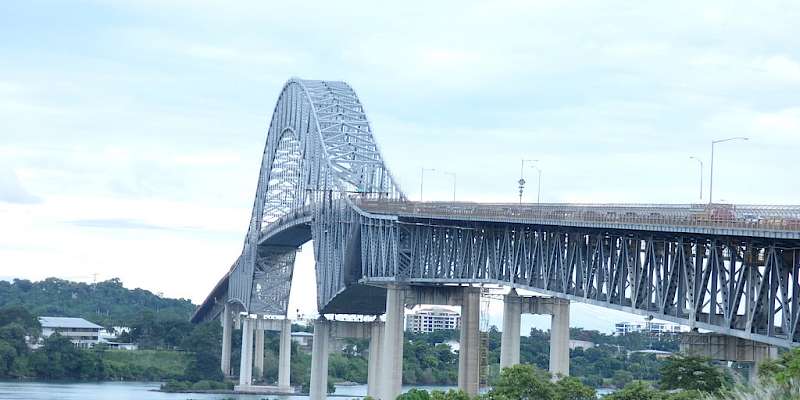 Cierre de la vía Panamericana entre el Mirador de Las Américas y Howard