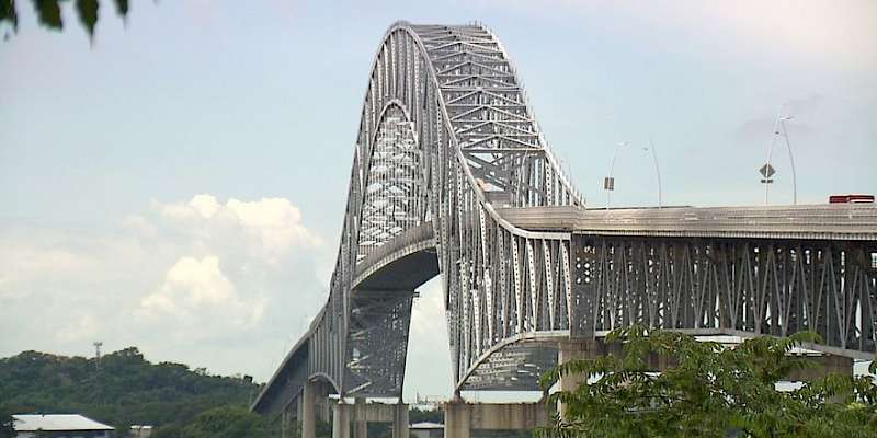 Inician trabajos de rehabilitación de la vía del puente de Las Américas