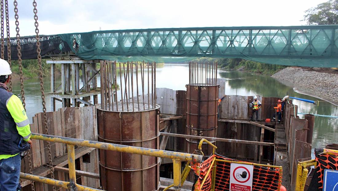El puente binacional Sixaola entró en su etapa final