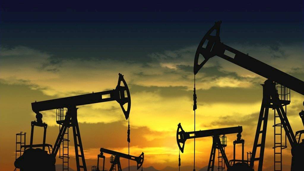 El petróleo se desploma un 30 % por el fracaso del acuerdo de la OPEP y el temor al coronavirus.