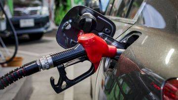 Precios del combustible van a la baja desde este viernes