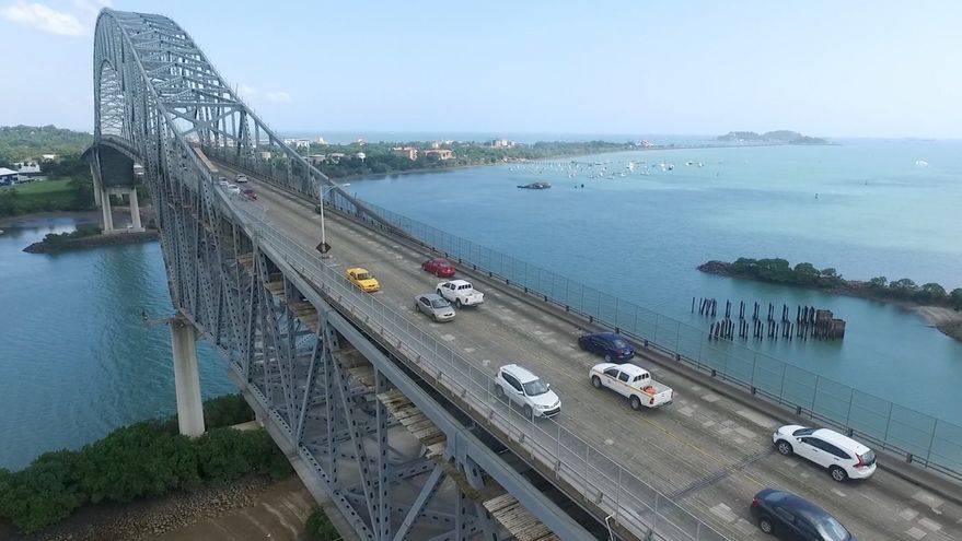 Trabajos en el autopista Arraiján - La Chorrera desde el 20 de marzo