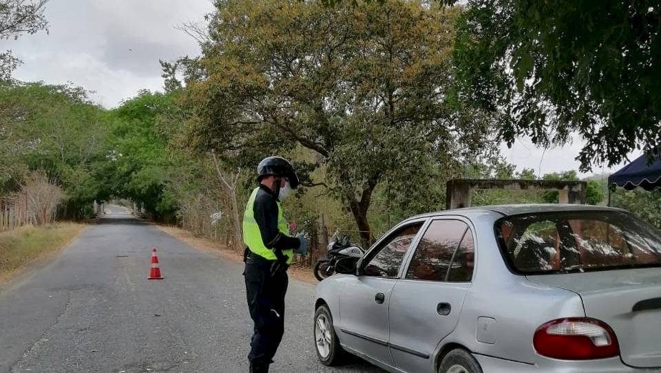 Fuerza Pública vigilará cumplimiento de cuarentena total sábado y domingo