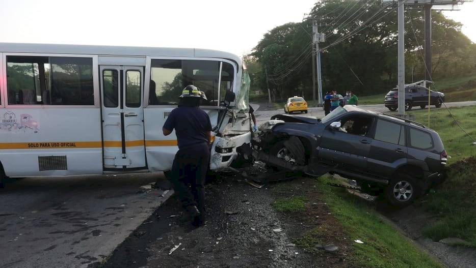 Accidente en Hato Montaña deja un muerto y tres heridos