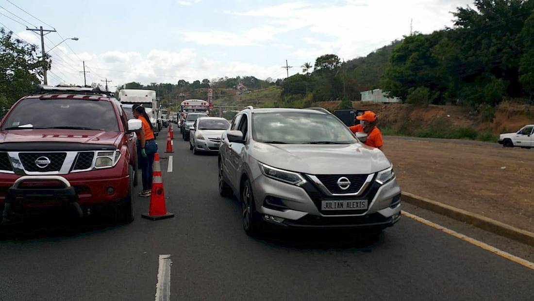 Cercos sanitarios se mantendrán en todo el país, señala el ministro Pino.