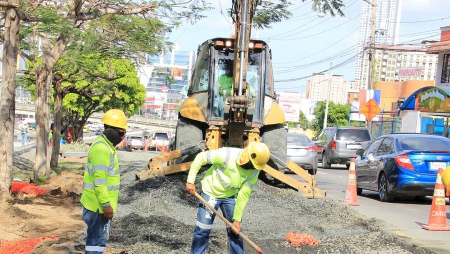 MOP: Reactivación de proyectos generará alrededor de cuatro mil empleos