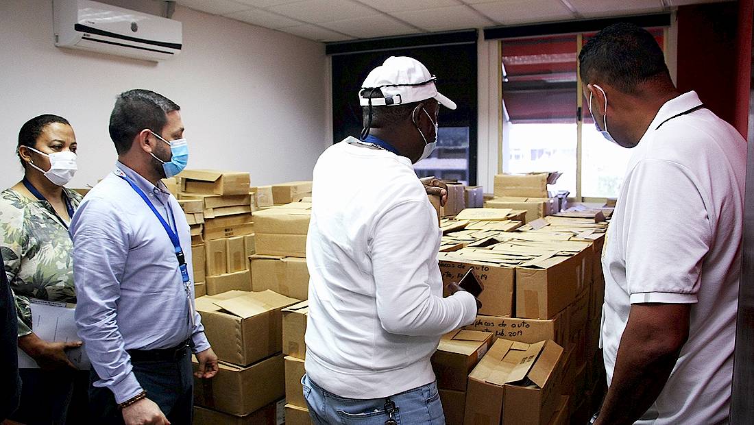 Unas 80 mil placas de lata descarta el Municipio de Panamá