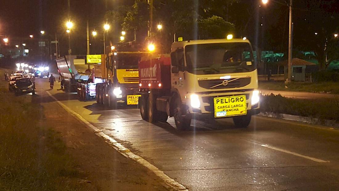 Continúa el traslado y montaje de vigas “U”