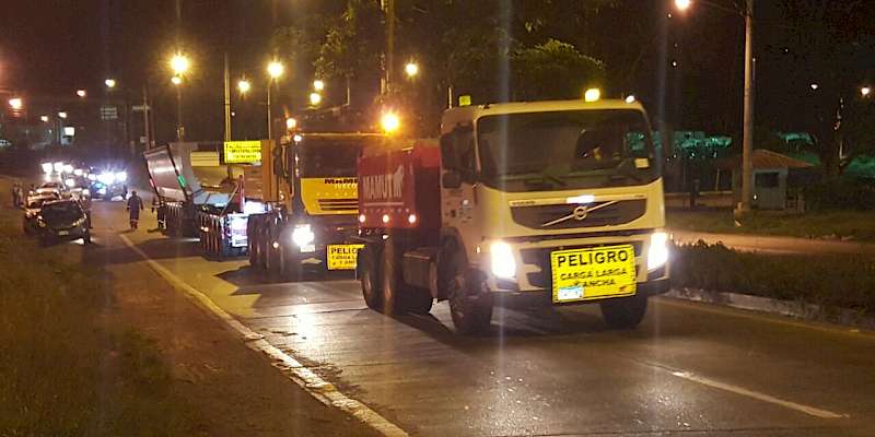 Continúa el traslado y montaje de vigas “U”