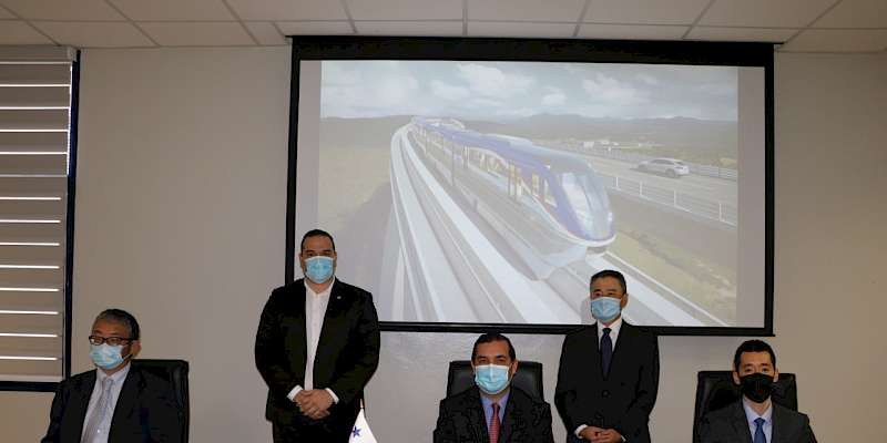 Metro de Panamá firma contrato con Consorcio HPH Joint Venture