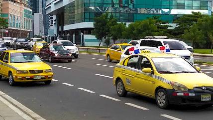 Se mantiene la circulación de taxis por el último número de la placa
