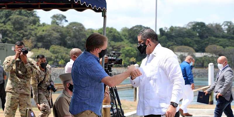 EE.UU. y Panamá firman acuerdo para capacitar y dar equipo a estamentos de seguridad