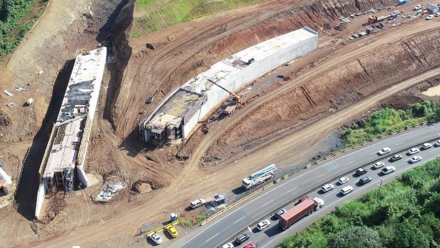 Trabajos de voladura en Loma Cová el 11 de mayo