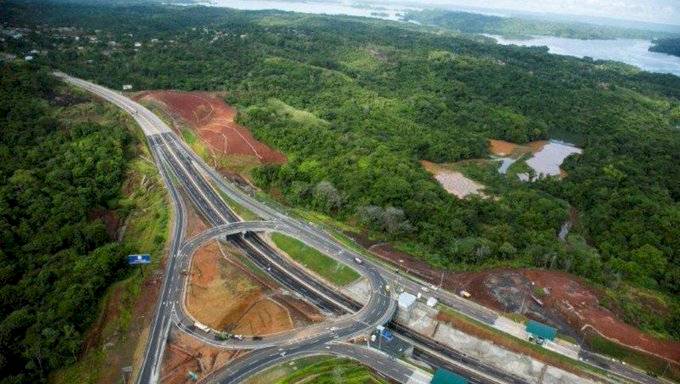 Trabajos de izaje de cercha metálica afectarán parcialmente el tráfico en la autopista Madden Gatún