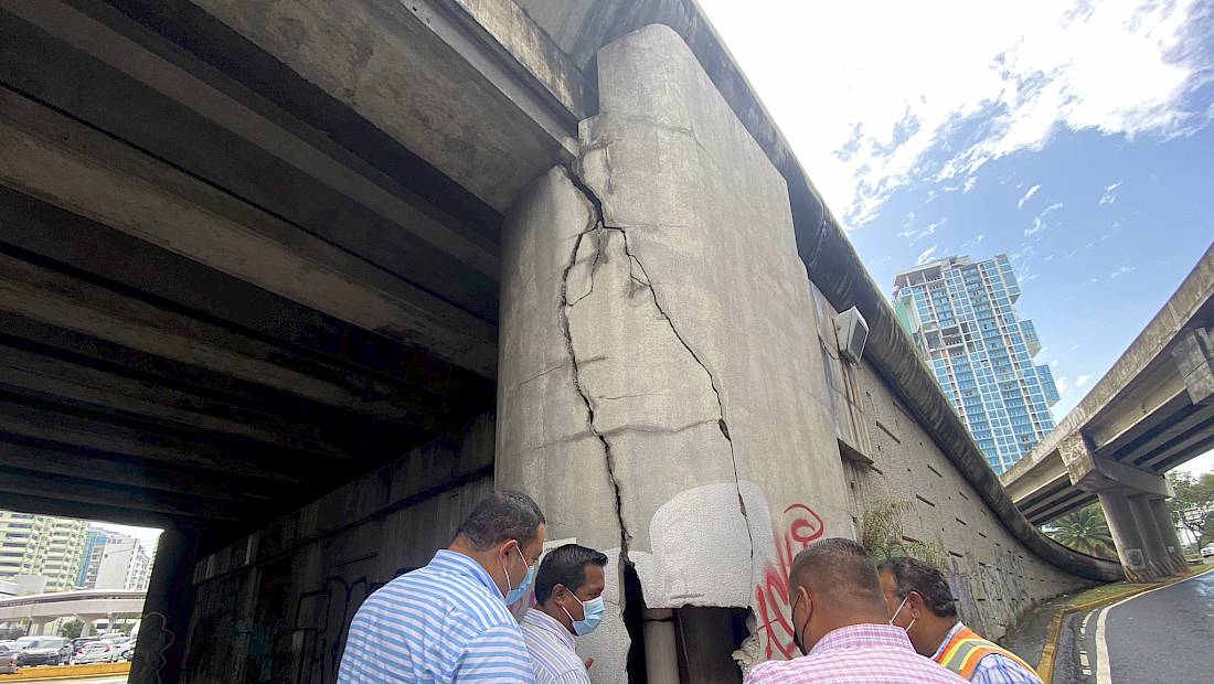 Reparación de la pantalla afectada en el puente vehicular del viaducto en la Vía Israel iniciará el 2 de junio
