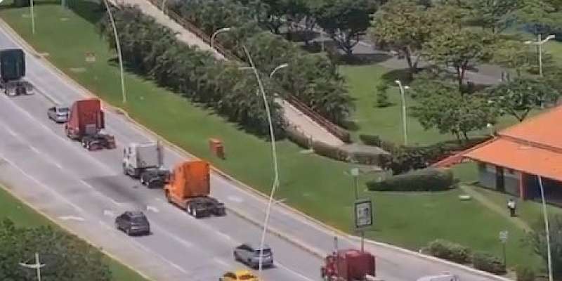 Transportistas de carga contenerizada se reúnen con CCIAP , denuncian malas prácticas por parte de las navieras