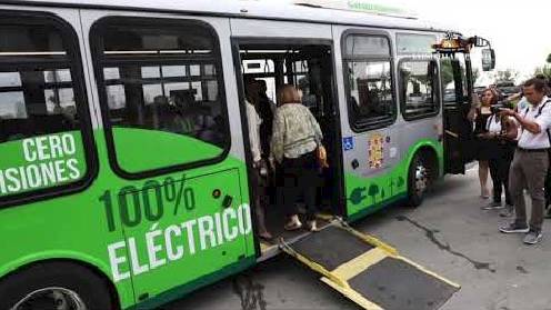 AN aprueba proyecto sobre movilidad eléctrica en el transporte terrestre