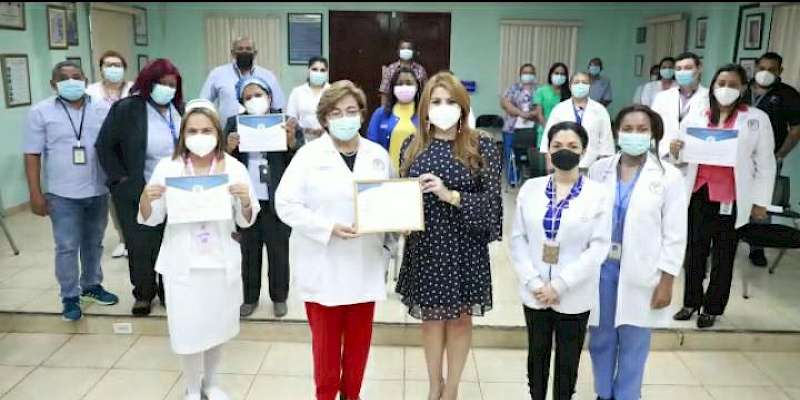 Unos 45,000 funcionarios culminan la Academia Virtual de Ética y Transparencia