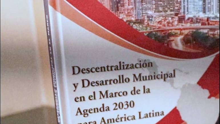 Presentan obra de descentralización como aporte al desarrollo municipal