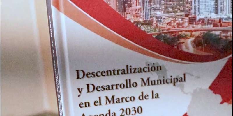 Presentan obra de descentralización como aporte al desarrollo municipal