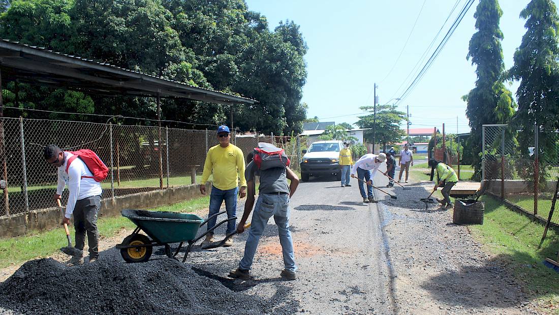Continúan trabajos de rehabilitación de vías en los distritos de Chame, San Carlos, Capira y La Chorrera