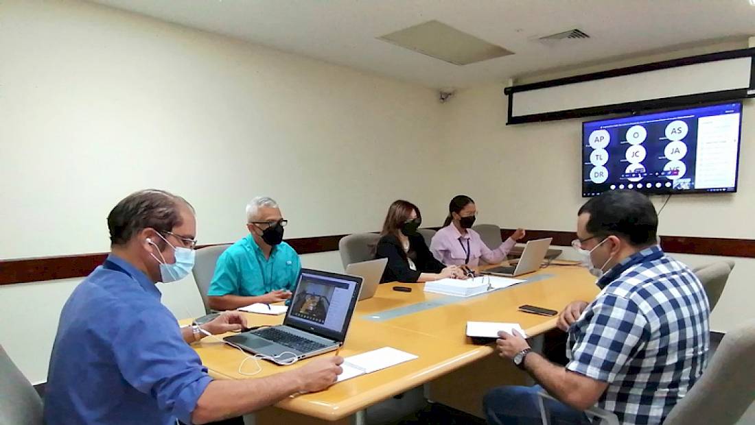 Avanza proceso de licitación para la rehabilitación de calles y caminos del distrito de Boquerón