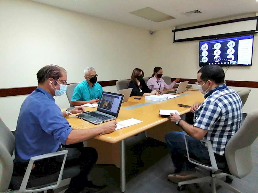 Avanza proceso de licitación para la rehabilitación de calles y caminos del distrito de Boquerón