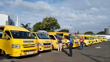 ATTT inicia las inspecciones a busitos colegiales
