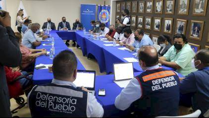 ATTT: Transportistas presentan al gobierno propuesta para congelar los precios del combustible