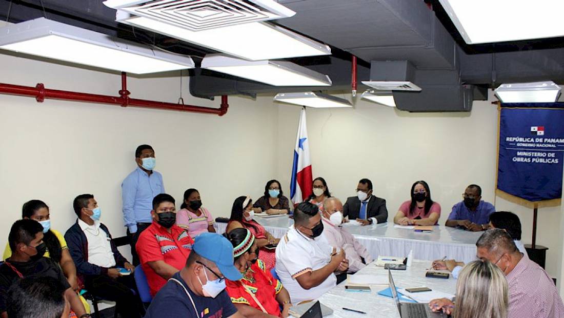 MOP y autoridades de la comarca Ngäbe Buglé realizan acercamiento sobre la construcción de la carretera Coclestito-Kankintú