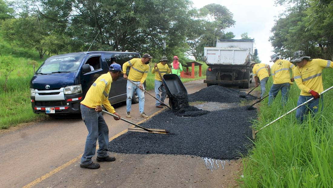 MOP en Panamá Oeste continúa con programa de mantenimiento vial