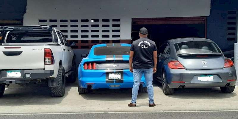 La Policía Nacional recupera más de 100 vehículos hurtados