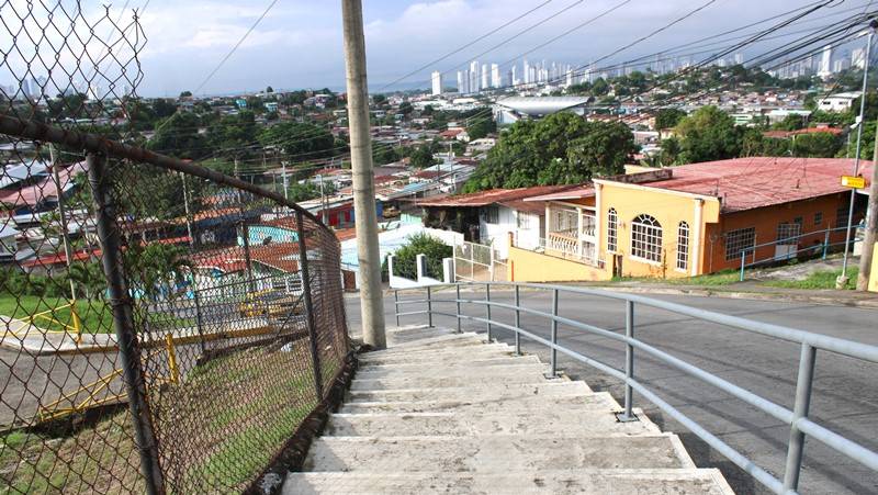 Ministro Sabonge inspecciona trabajos en San Miguelito