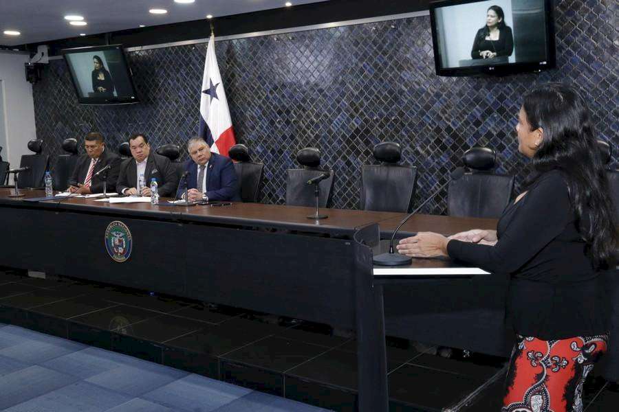 Se analiza propuesta que establece la cancelación de manera inmediata de la licencia de conducir por embriaguez comprobada