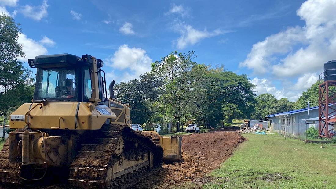 MOP avanza con la atención de caminos de producción en el distrito de Cañazas en Veraguas