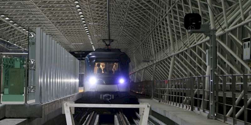 Realizan pruebas de movimiento de trenes en Ramal Línea 2