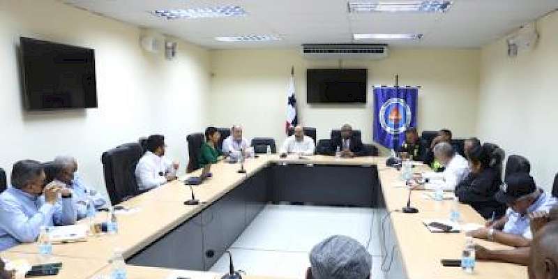 ATTT se reúne con transportistas del oeste para garantizar la fluidez vehicular en horas pico