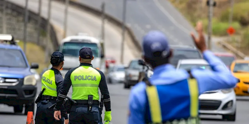 Intensifican dispositivos de seguridad vial ante inversión de carriles