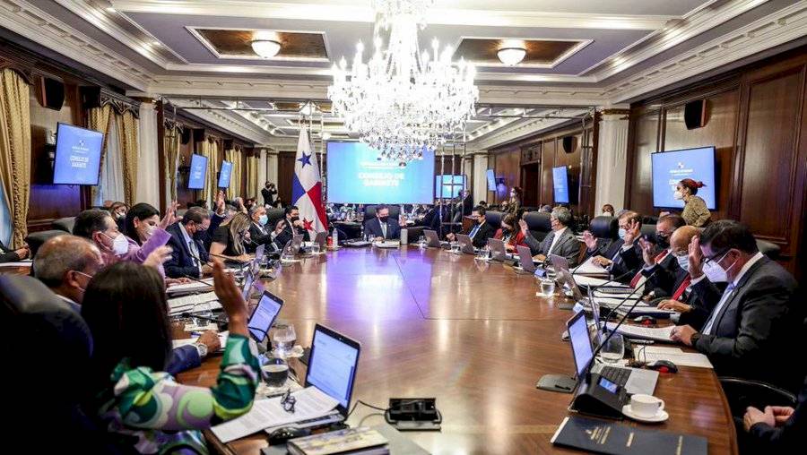Se aprueba contrato entre la ATTT y la empresa de Transporte Masivo de Panamá, S.A., para el sistema de movilización en el área metropolitana