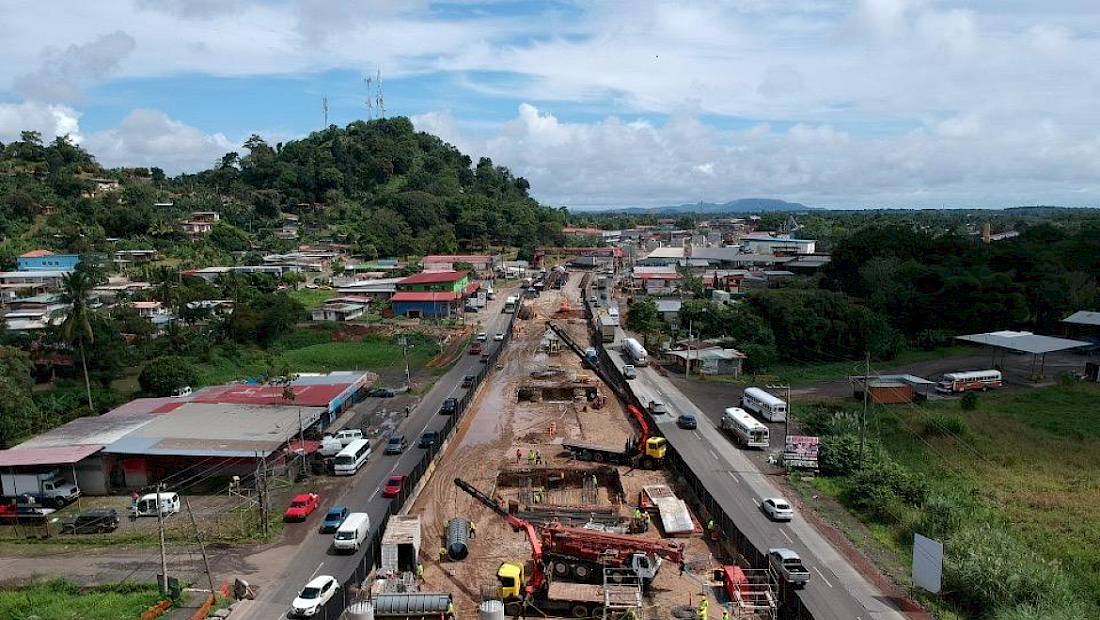 Avanza proyecto de ampliación a seis carriles del Corredor de Playas