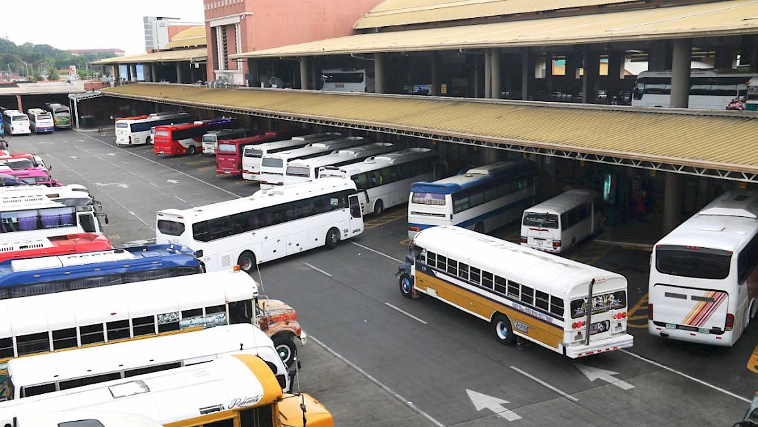ATTT dictamina sanciones por agresión física de usuario del transporte público en la terminal