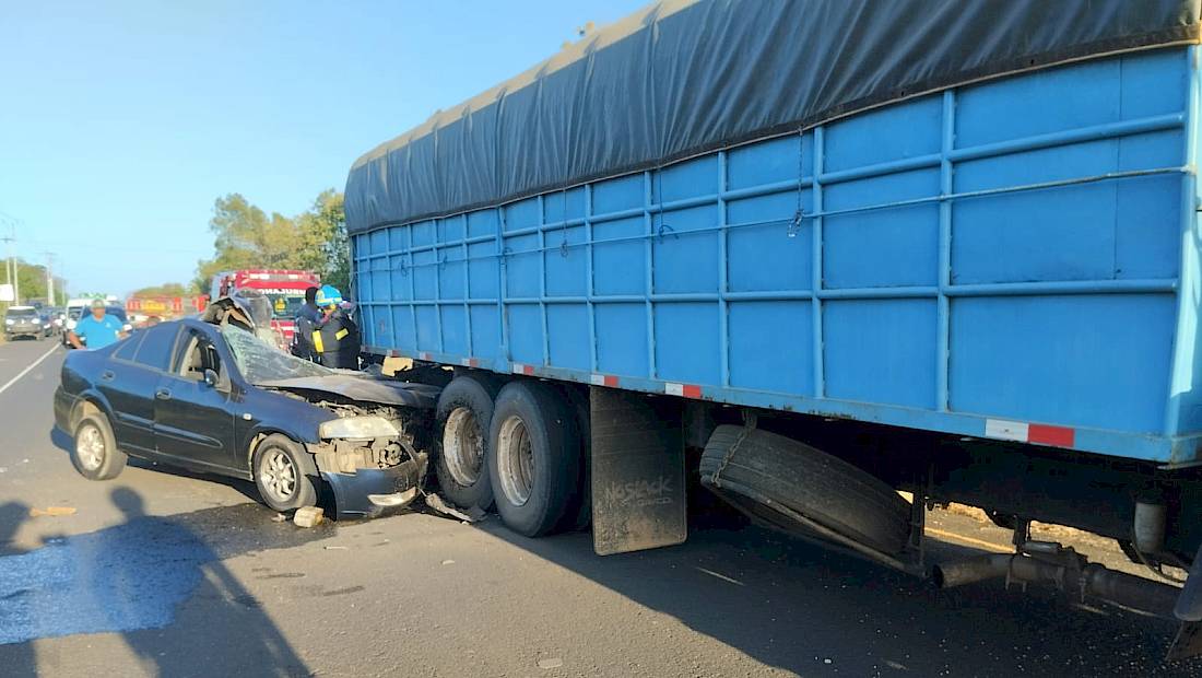 Accidente de tránsito en el distrito de Los Santos deja un muerto y dos heridos
