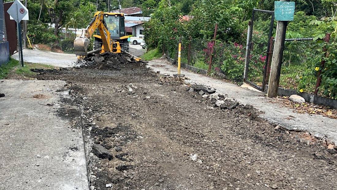 MOP y la Junta Comunal de Alcalde Díaz realizan trabajos en Quebrada Ancha en Chilibre