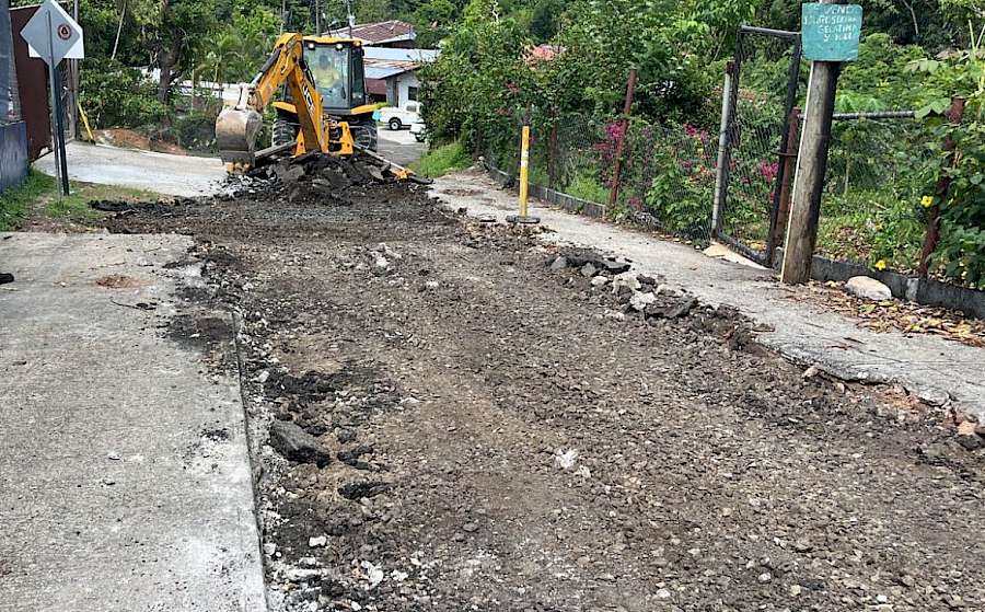 MOP y la Junta Comunal de Alcalde Díaz realizan trabajos en Quebrada Ancha en Chilibre